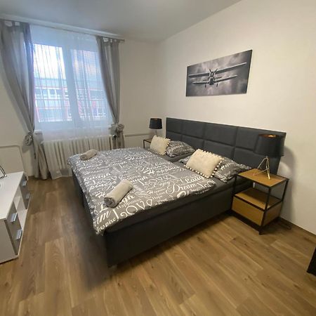 Cerna Ruze - Apartman 3 Pilsen Exterior photo