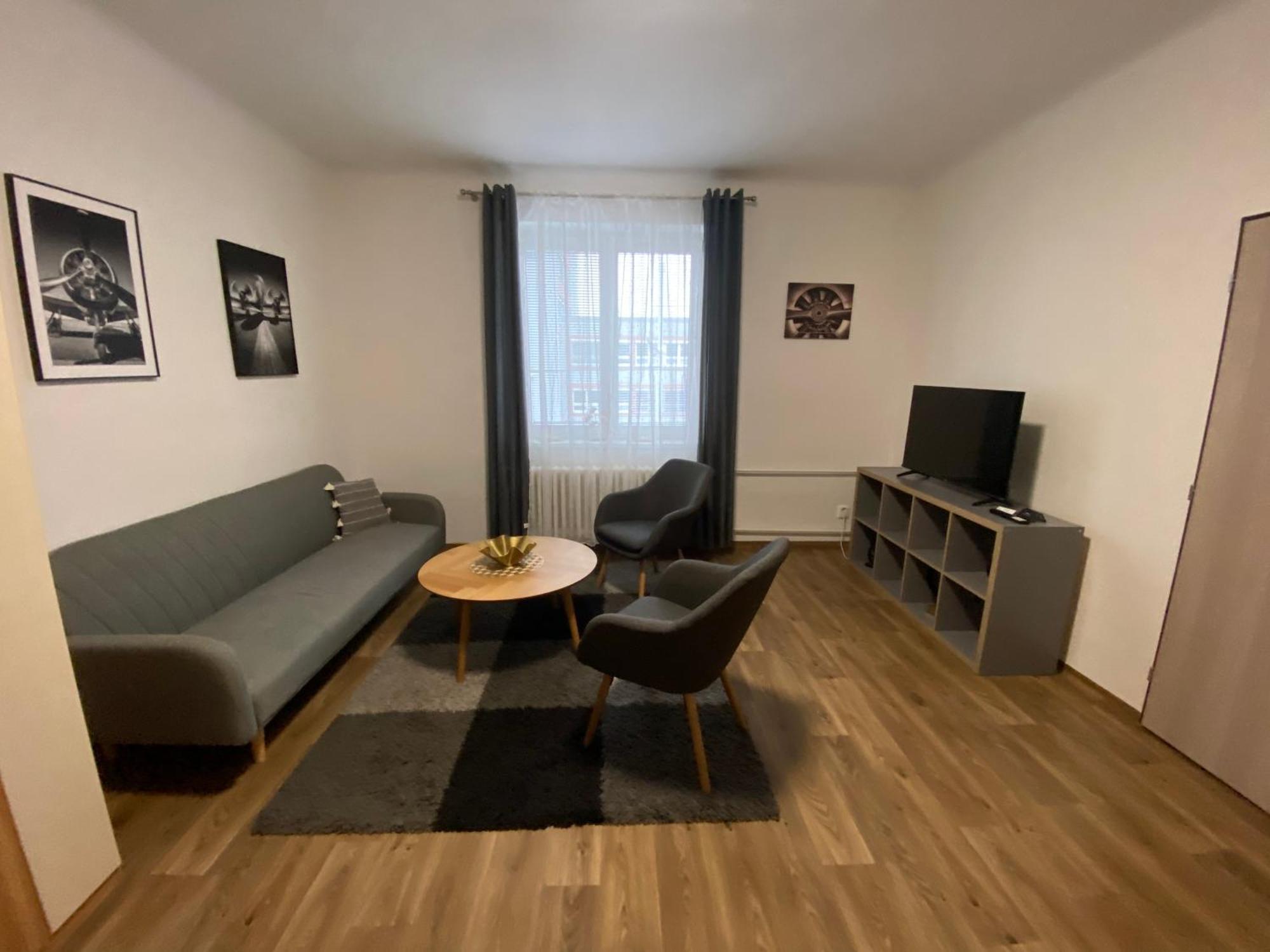 Cerna Ruze - Apartman 3 Pilsen Exterior photo